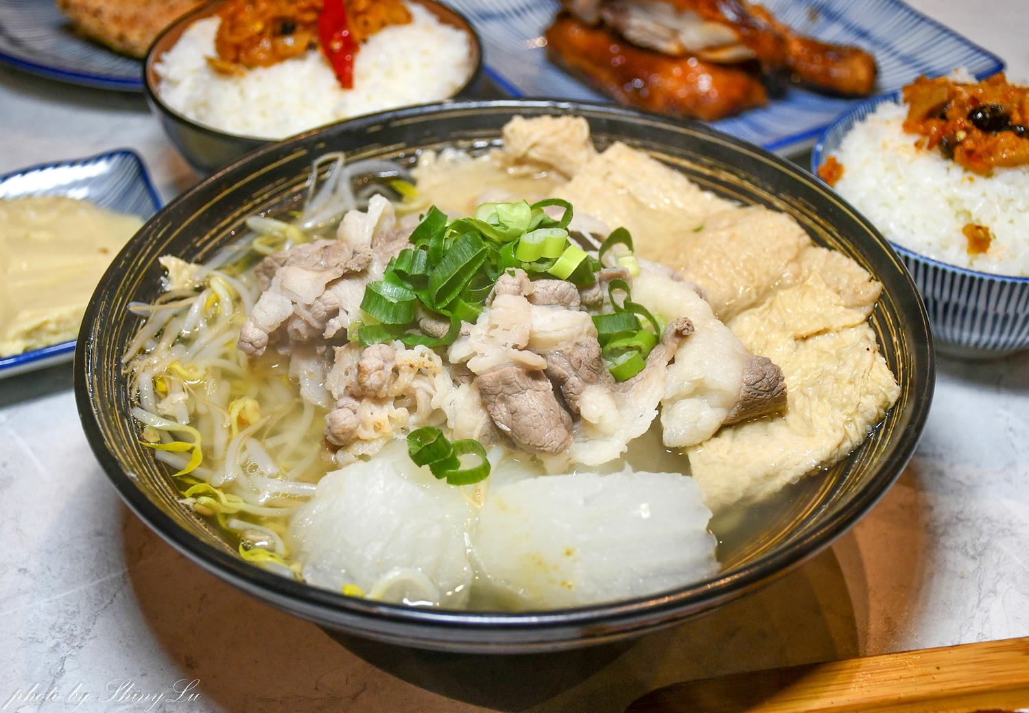 品悅食堂│花磚文青風│差點以為是網美咖啡廳│桃園龜山便當推薦