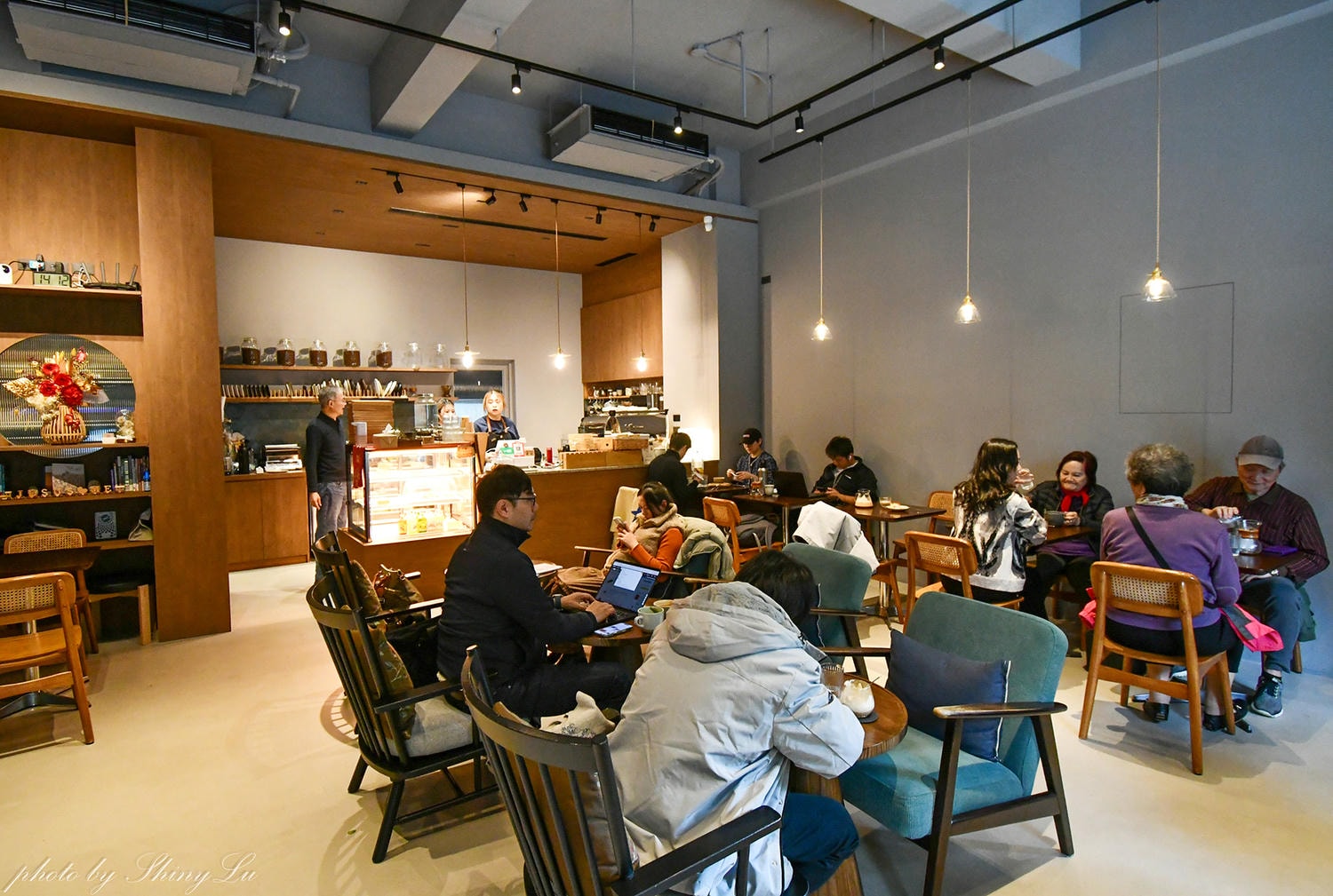 Grato Coffee│日式臥榻窗景採光超棒│林口三井附近咖啡廳 - 第4張圖 Grato Coffee│日式臥榻窗景採光超棒│林口三井附近咖啡廳