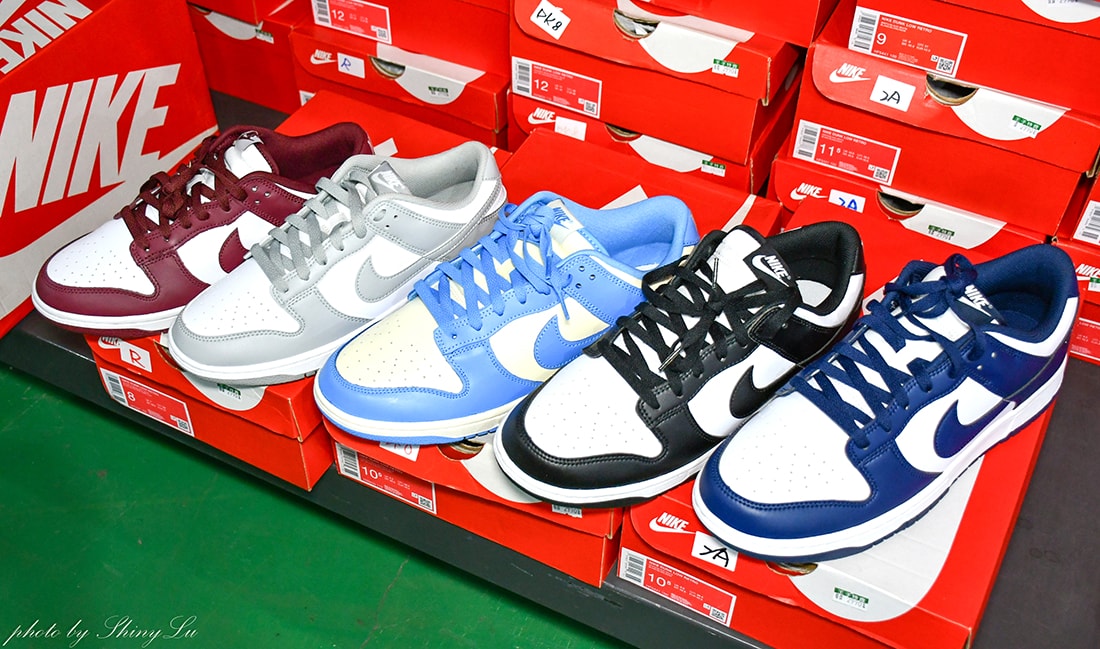 家樂福內湖店【Nike運動鞋特賣】FILA 及 MIZUNO/Adidas零碼出清第二雙10元，指定款二雙3000