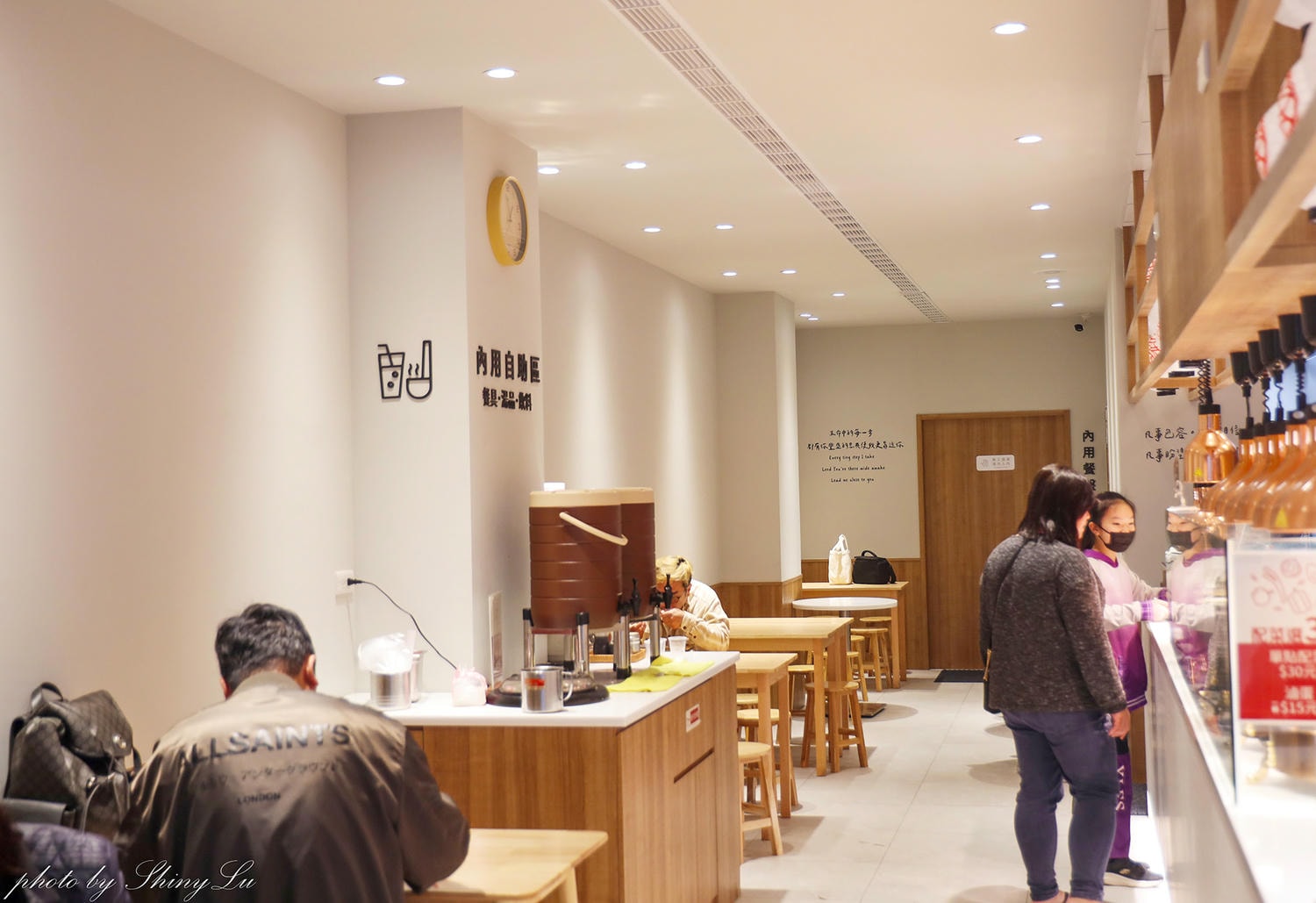 比臉大雞排！蔡家排骨文三店2026新開幕，終於不用排隊了，林口便當評分最高推薦！
