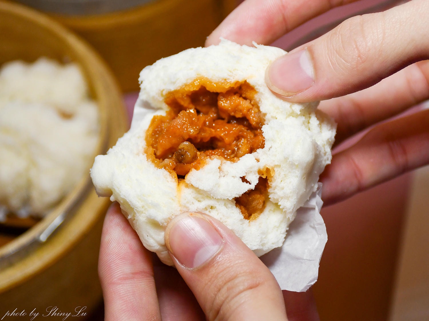 青青格麗絲│港點百匯，脆皮雞火焰秀超酷！739元起/超過60道港點熱炒隨你吃，桃園港式飲茶吃到飽推薦
