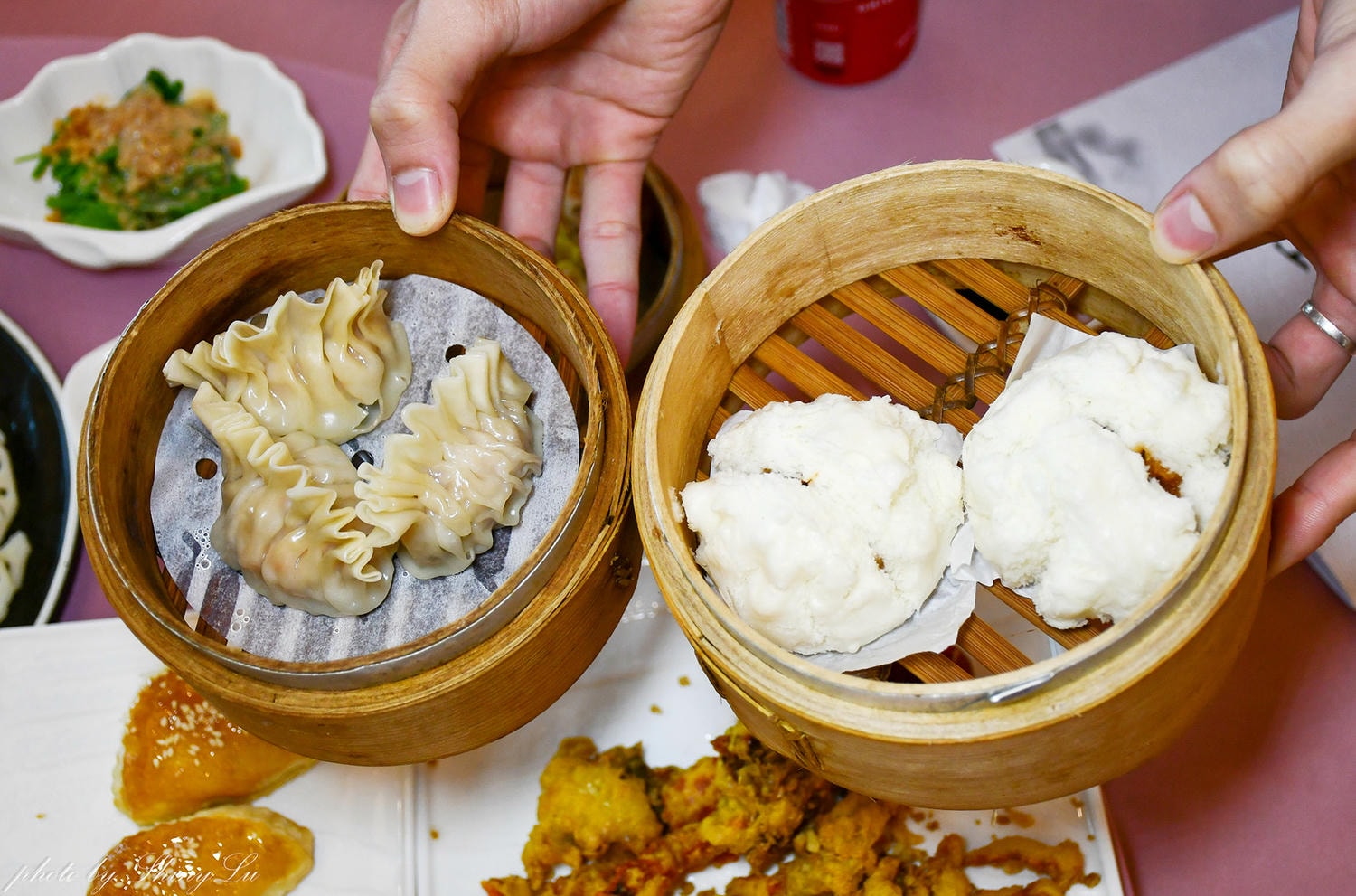 青青格麗絲│港點百匯，脆皮雞火焰秀超酷！739元起/超過60道港點熱炒隨你吃，桃園港式飲茶吃到飽推薦