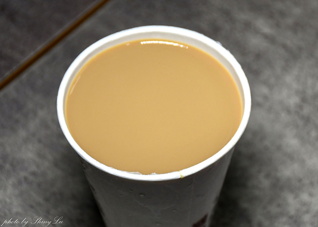 24小時營業│高雄老江紅茶牛奶南台總店│70年老店的好吃火腿蛋土司 - 第12張圖 24小時營業│高雄老江紅茶牛奶南台總店│70年老店的好吃火腿蛋土司