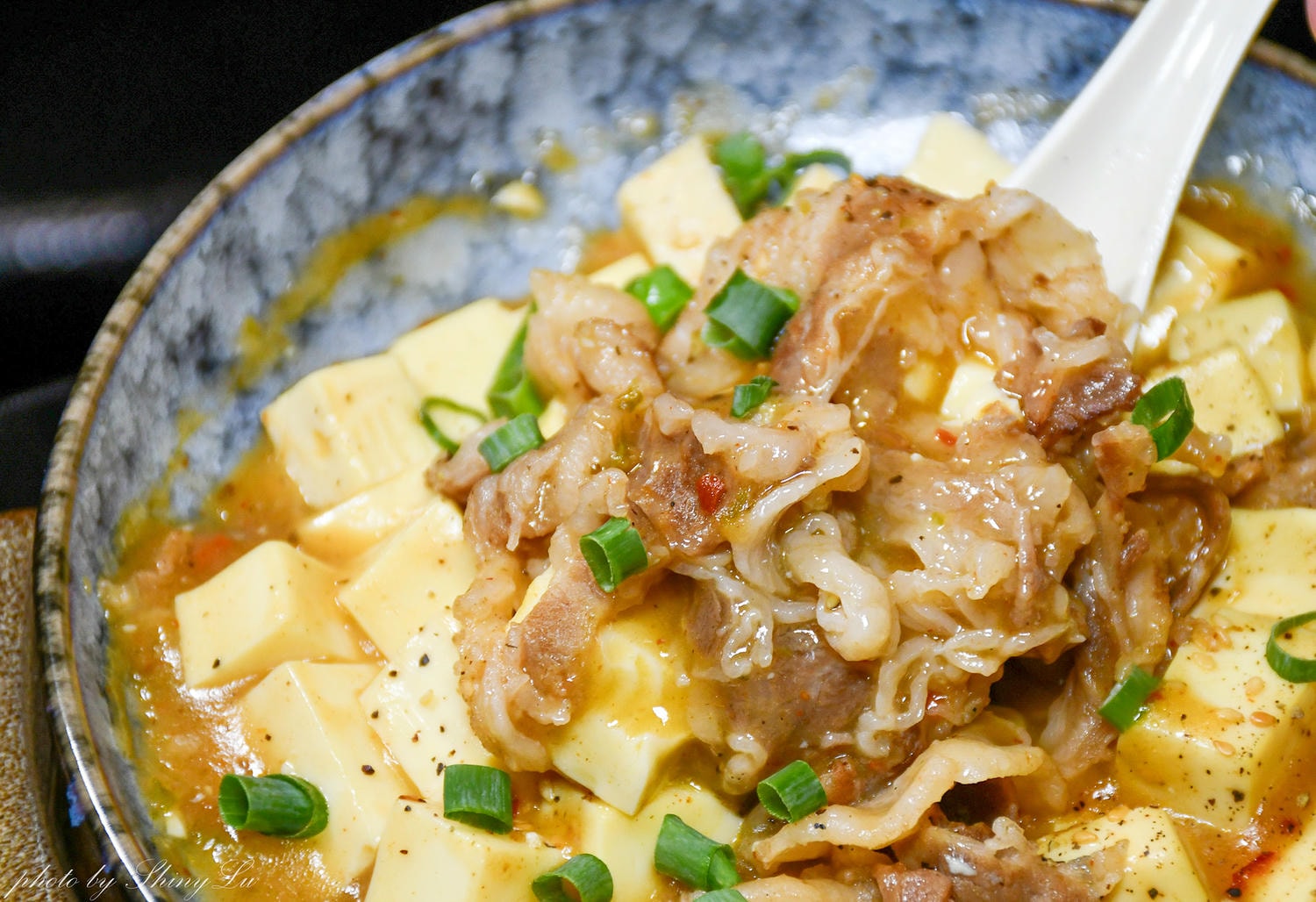 三重居酒屋│紅紅木串燒│國宴主廚根本就是創意料理，而且很便宜！