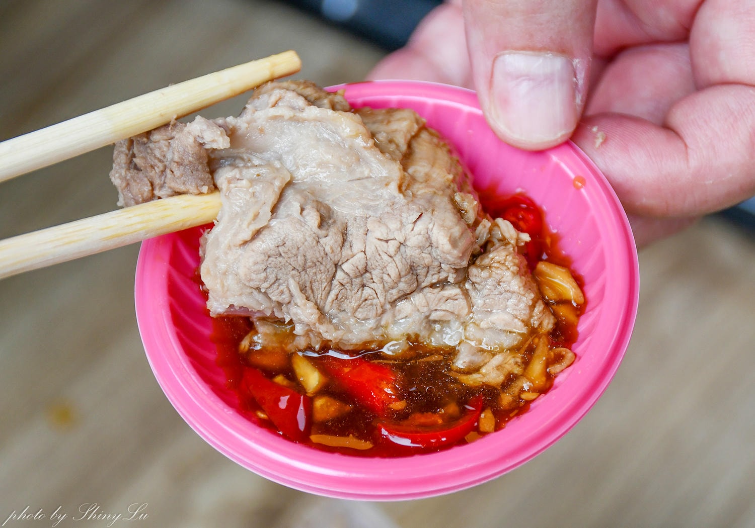 來萬華必吃！原汁排骨湯和平本舖，熟客直接點「一套」飽足一餐