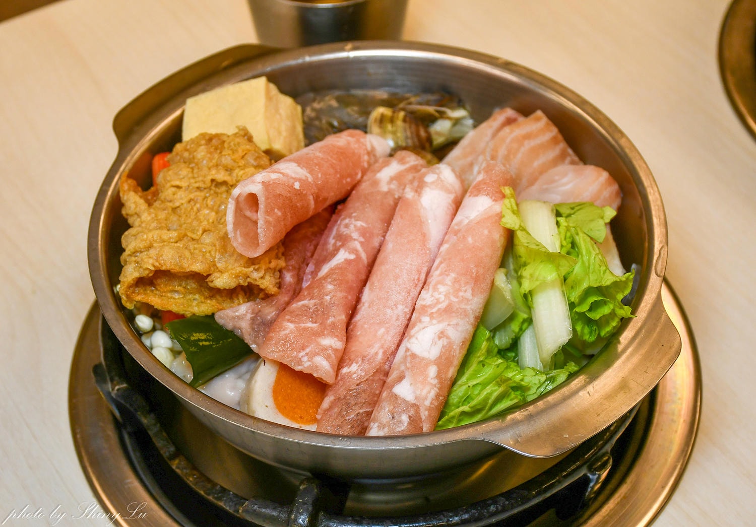 【拾鍋殿小火鍋-湖口店】用料不馬虎，白飯王子麵等自助吧無限吃，湖口小火鍋推薦
