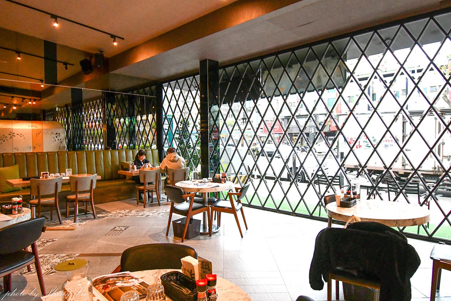 布納咖啡館林口館│有質感的早午餐 │低消一杯飲料不限時│林口不限時咖啡廳推薦　