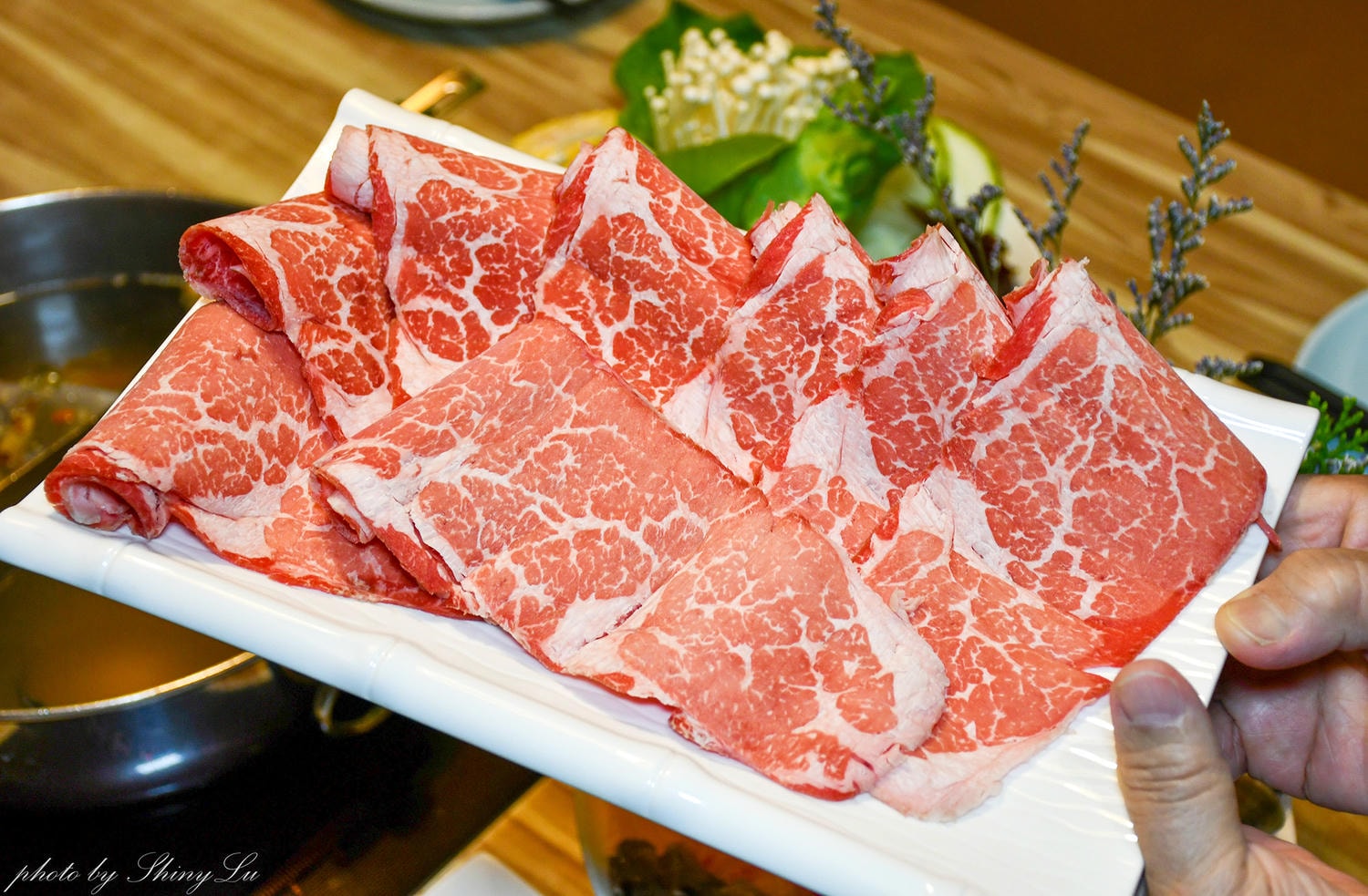 汆食作伙鍋│遊戲區＋寶寶粥│自然原味無添加│台北親子火鍋推薦