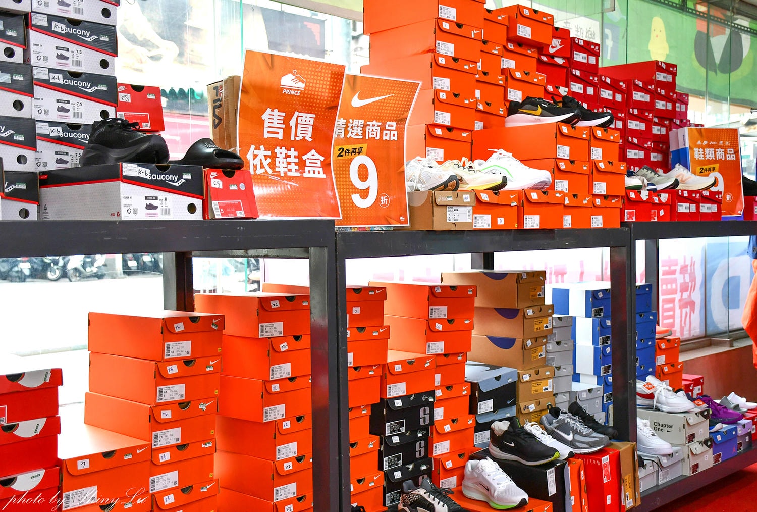 2026年度最強!台南Nike運動鞋特賣!FILA、Mizuno羽排鞋第二雙10元,零碼童鞋990,指定鞋款任選兩雙3000元 - 第27張圖 2026年度最強!台南Nike運動鞋特賣!FILA、Mizuno羽排鞋第二雙10元,零碼童鞋990,指定鞋款任選兩雙3000元