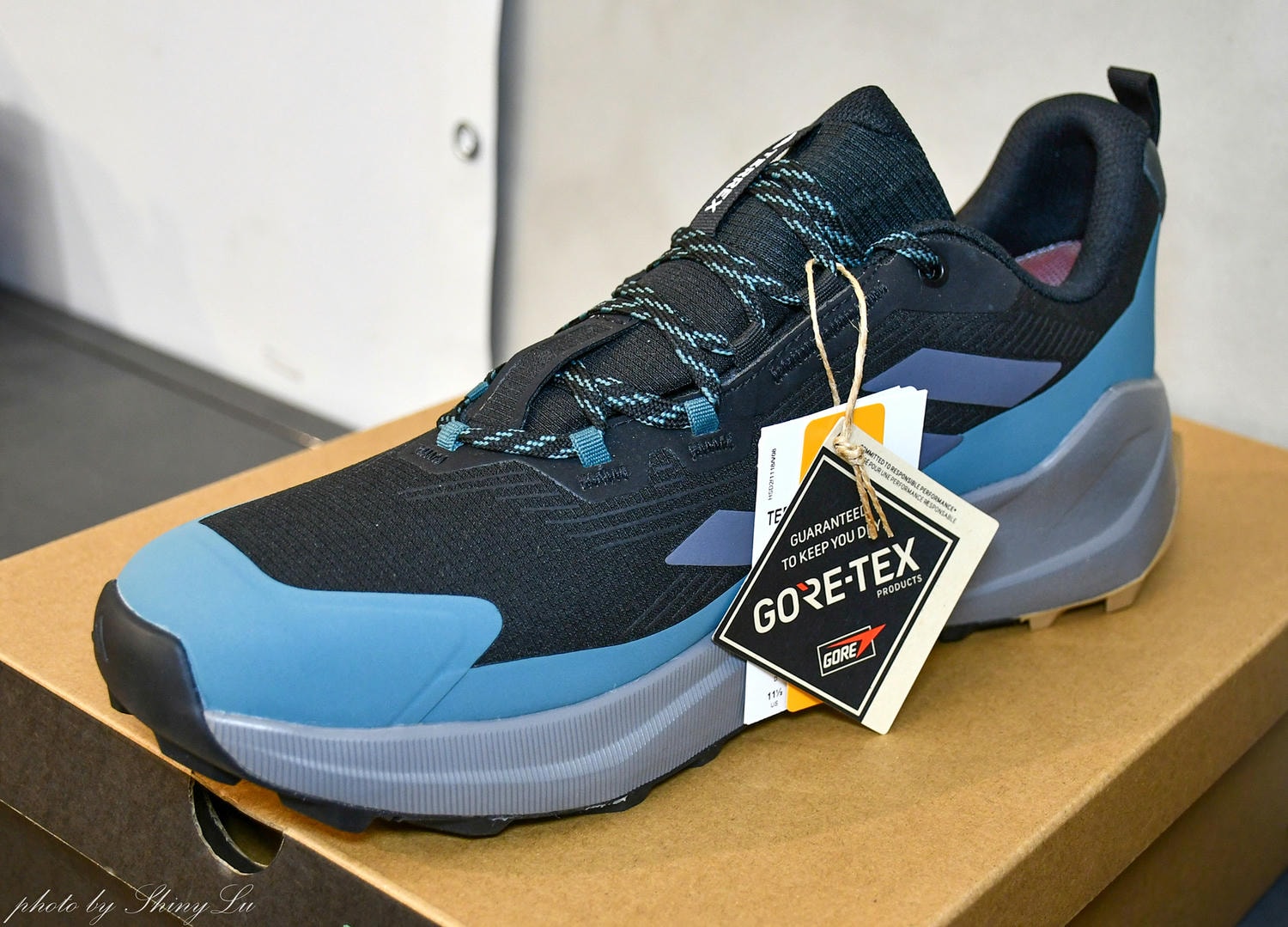 鞋控集合！忠孝敦化站Nike年度特賣開跑！二雙3000元起，FILA只要五折