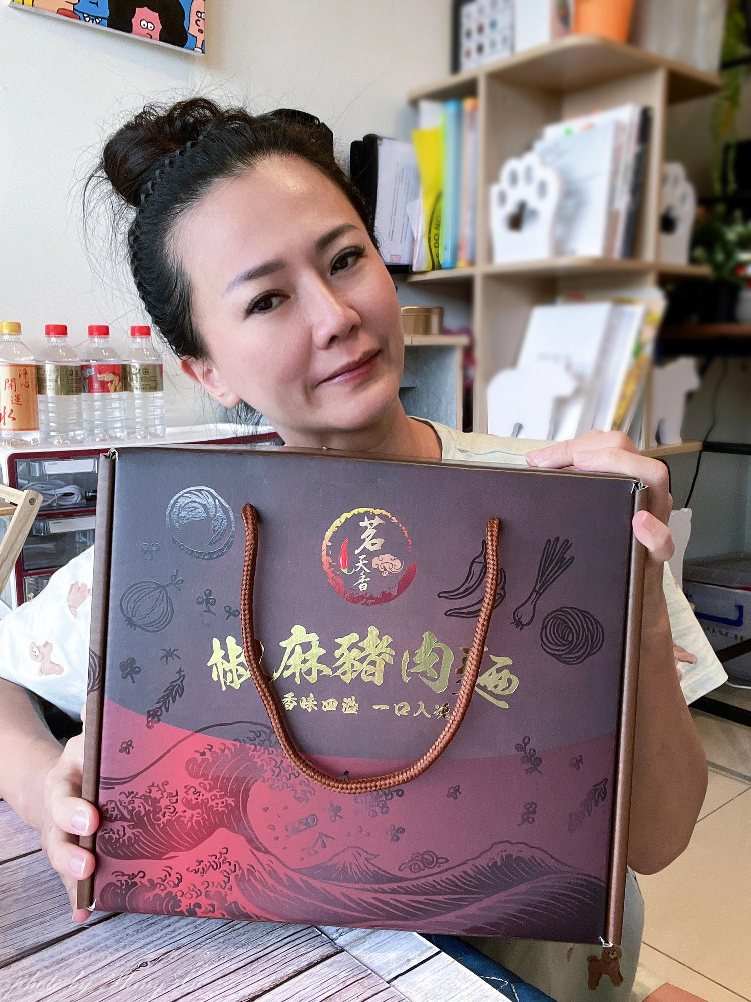 茗天香評價開箱!椒麻豬肉麵香麻濃郁,跟現煮的一樣吃!好吃冷凍豬肉麵/麻辣麵食推薦 - 第2張圖 茗天香評價開箱!椒麻豬肉麵香麻濃郁,跟現煮的一樣吃!好吃冷凍豬肉麵/麻辣麵食推薦