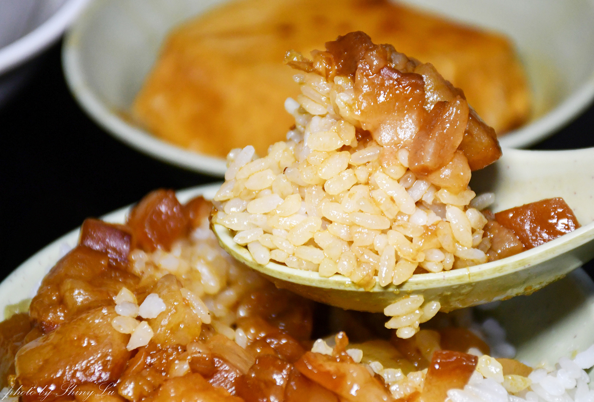 三重排隊美食│今大魯肉飯│扒菜排骨湯勝過魯肉飯