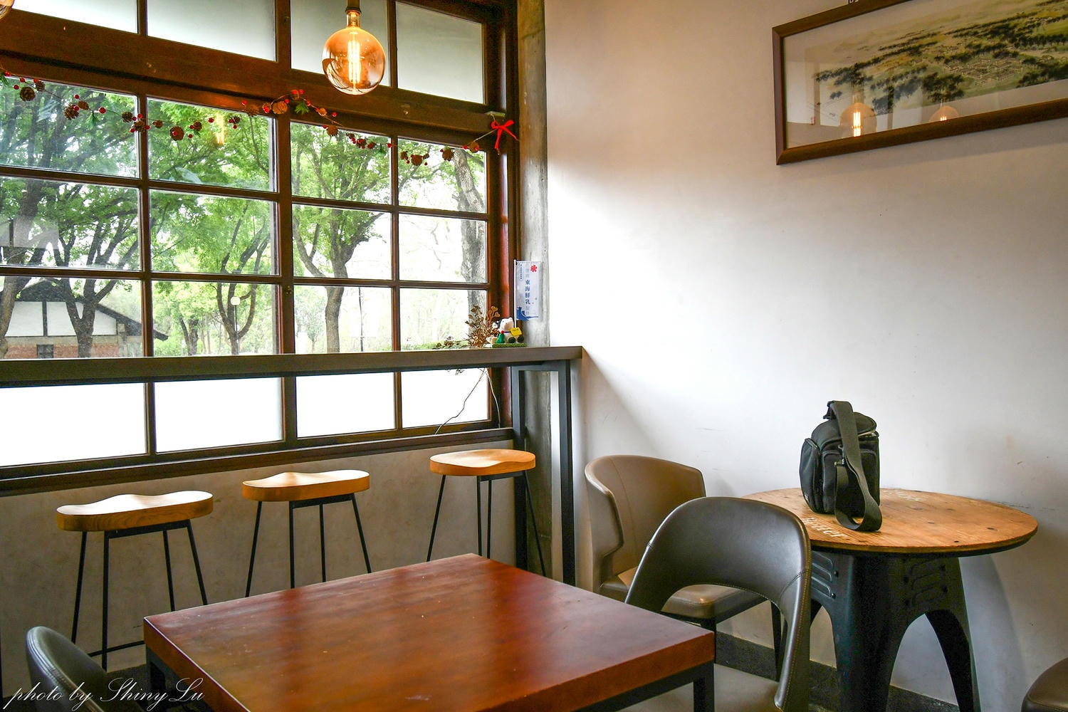 Luce Shop & Cafe’ 路思義校企，隱身東海大學裡，一甲子老郵局變身為復古咖啡廳