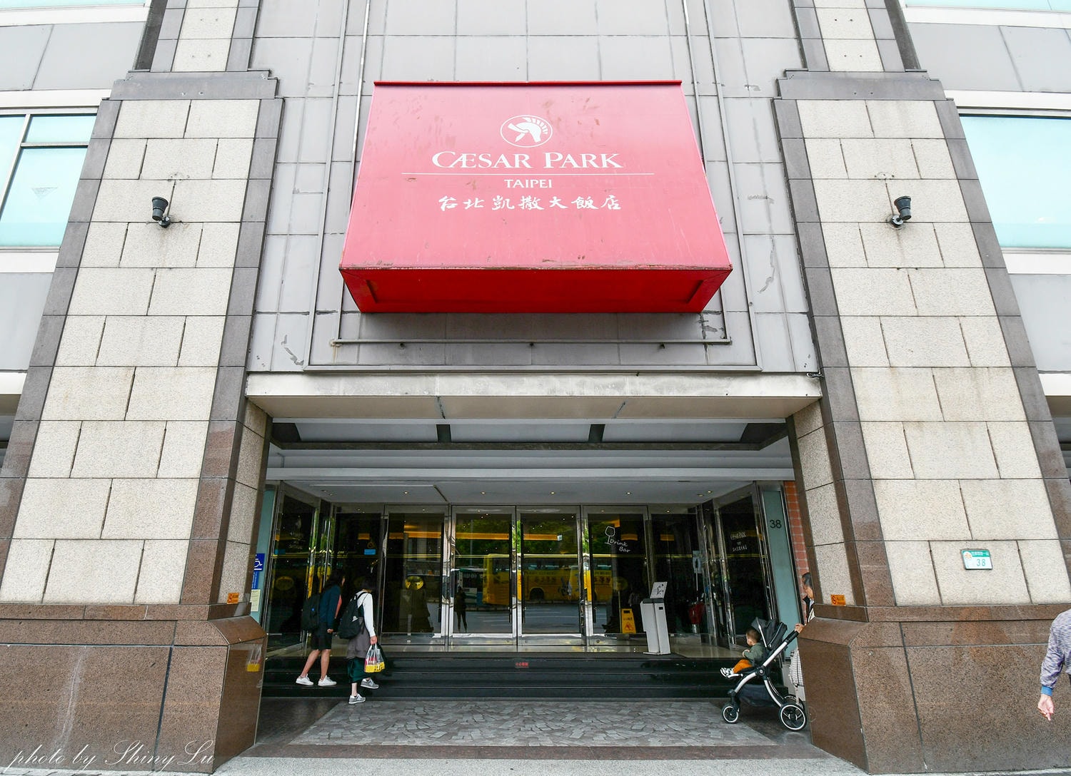 2026台北吃到飽│凱撒飯店Checkers自助餐│價格菜色完整攻略