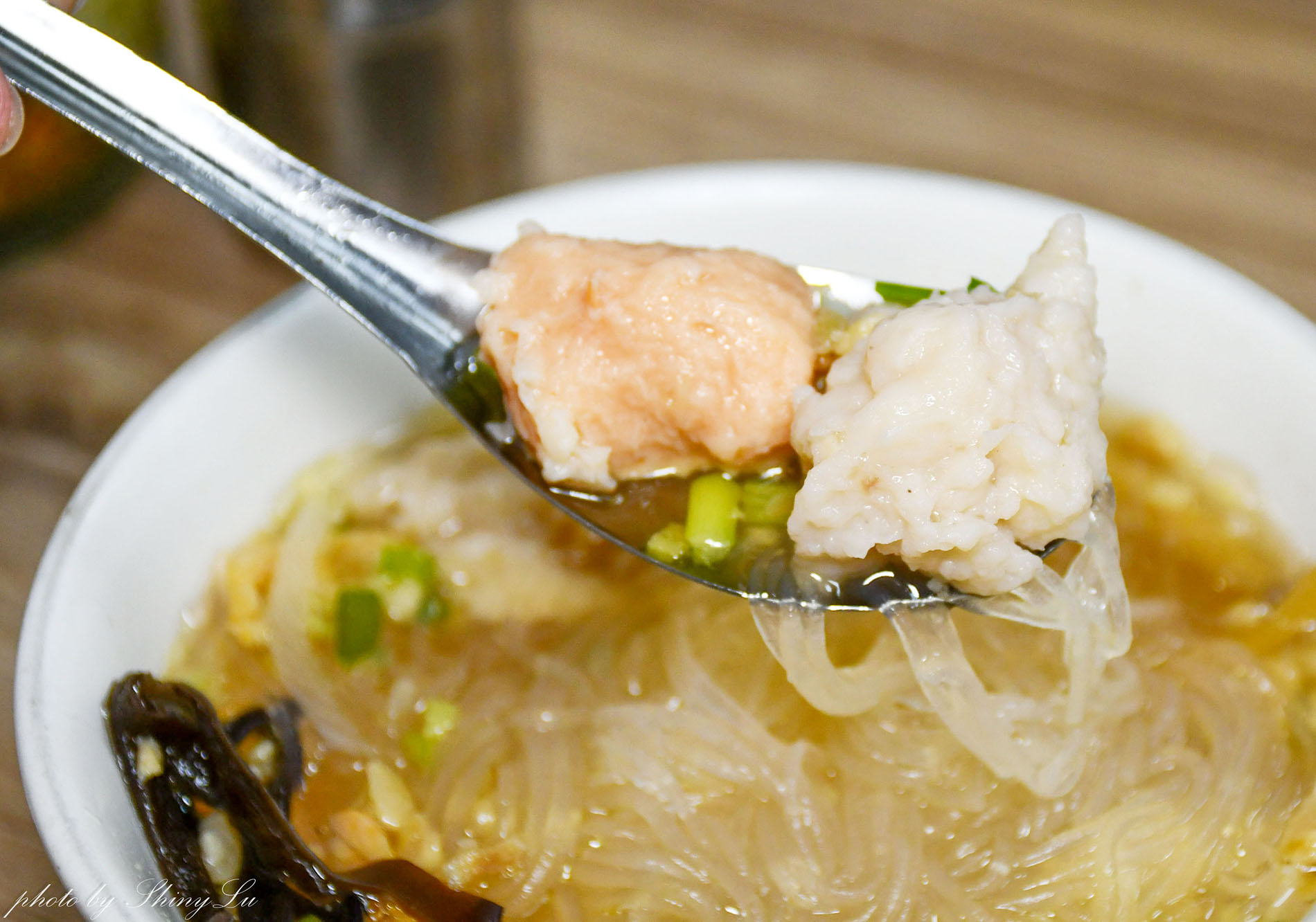 金茶壺八寶冬粉│基隆廟口美食70年老店│想吃還要抽號碼牌