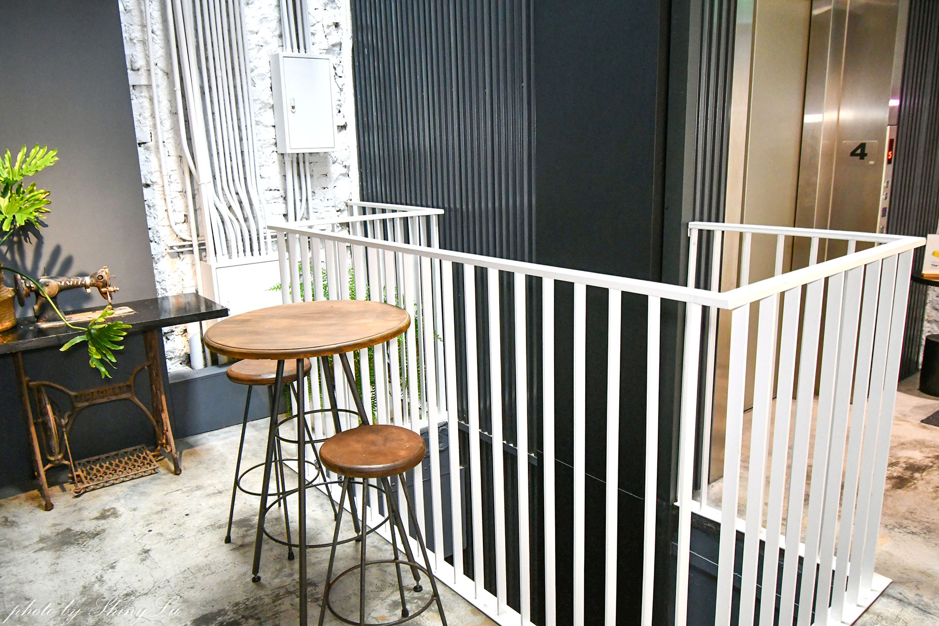 雨島旅店│走路就到廟口夜市│隱身巷弄老屋改造好文青│基隆住宿推薦 - 第17張圖 雨島旅店│走路就到廟口夜市│隱身巷弄老屋改造好文青│基隆住宿推薦
