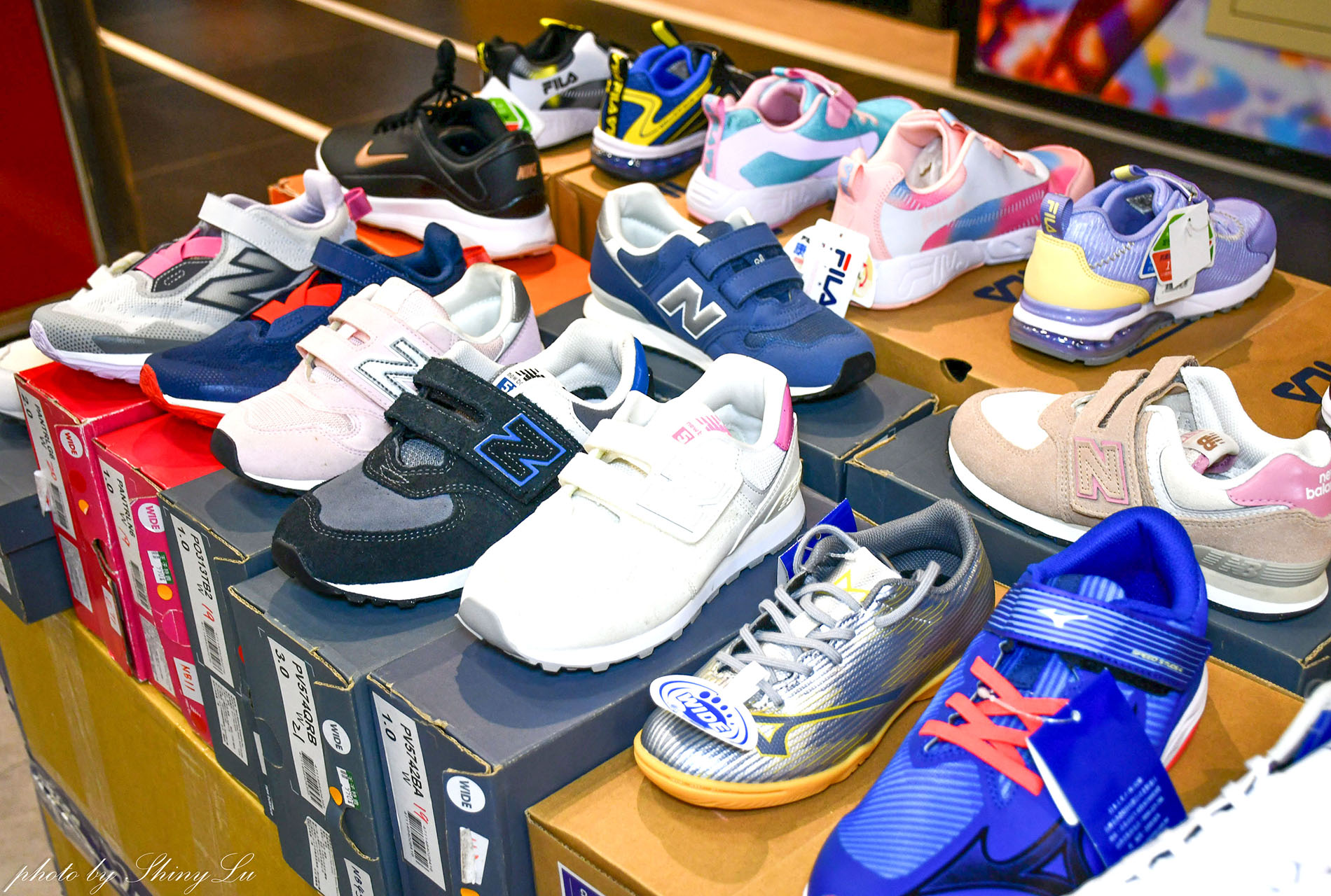 2026台北超好買的Nike特賣會,FILA、Mizuno羽排鞋第二雙10元,Dunk零碼二雙3000,新款二雙九折(王子運動用品特賣) - 第14張圖 2026台北超好買的Nike特賣會,FILA、Mizuno羽排鞋第二雙10元,Dunk零碼二雙3000,新款二雙九折(王子運動用品特賣)