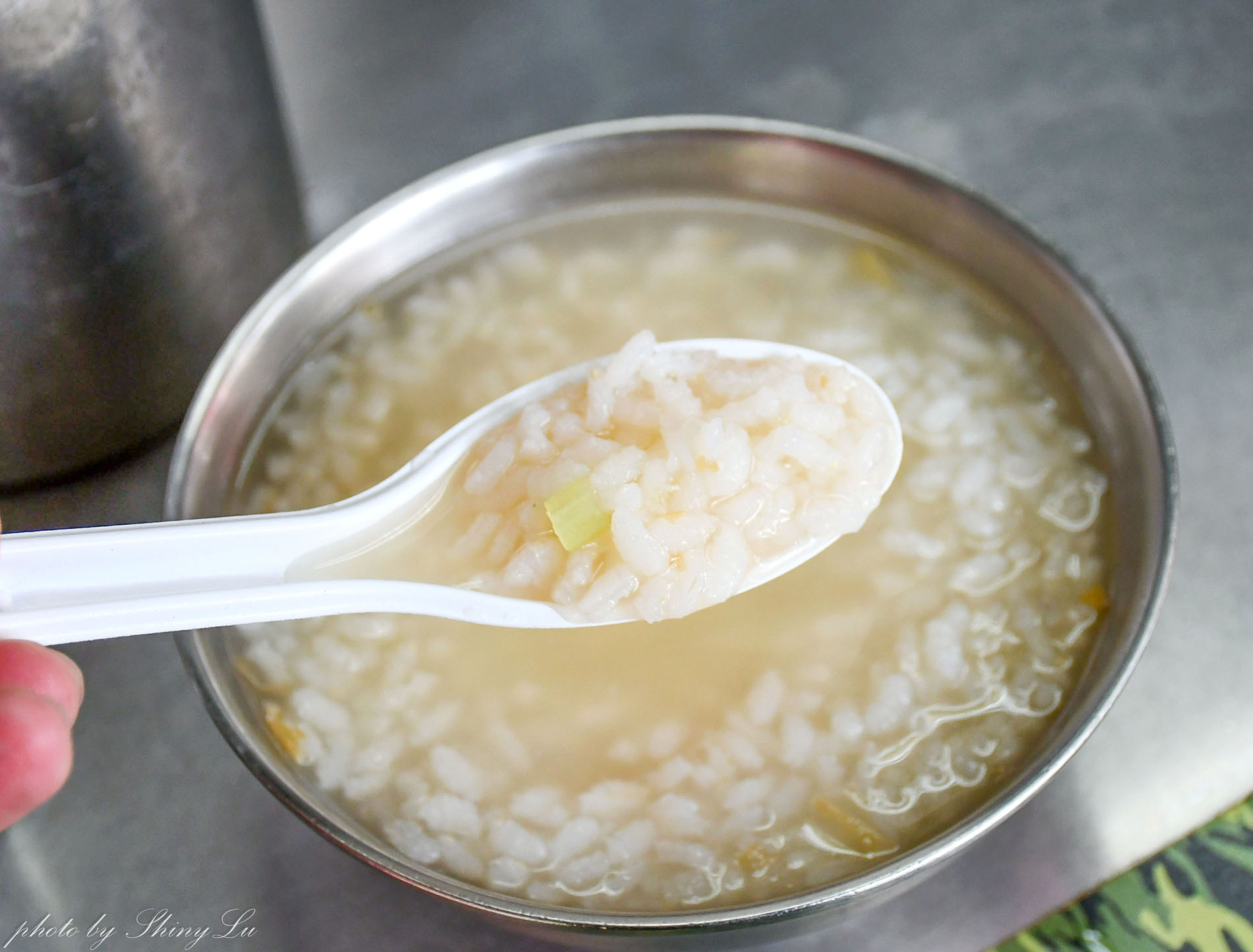 大稻埕慈聖宮美食街│葉家肉粥│超過40年傳承四代老店 - 第9張圖 大稻埕慈聖宮美食街│葉家肉粥│超過40年傳承四代老店