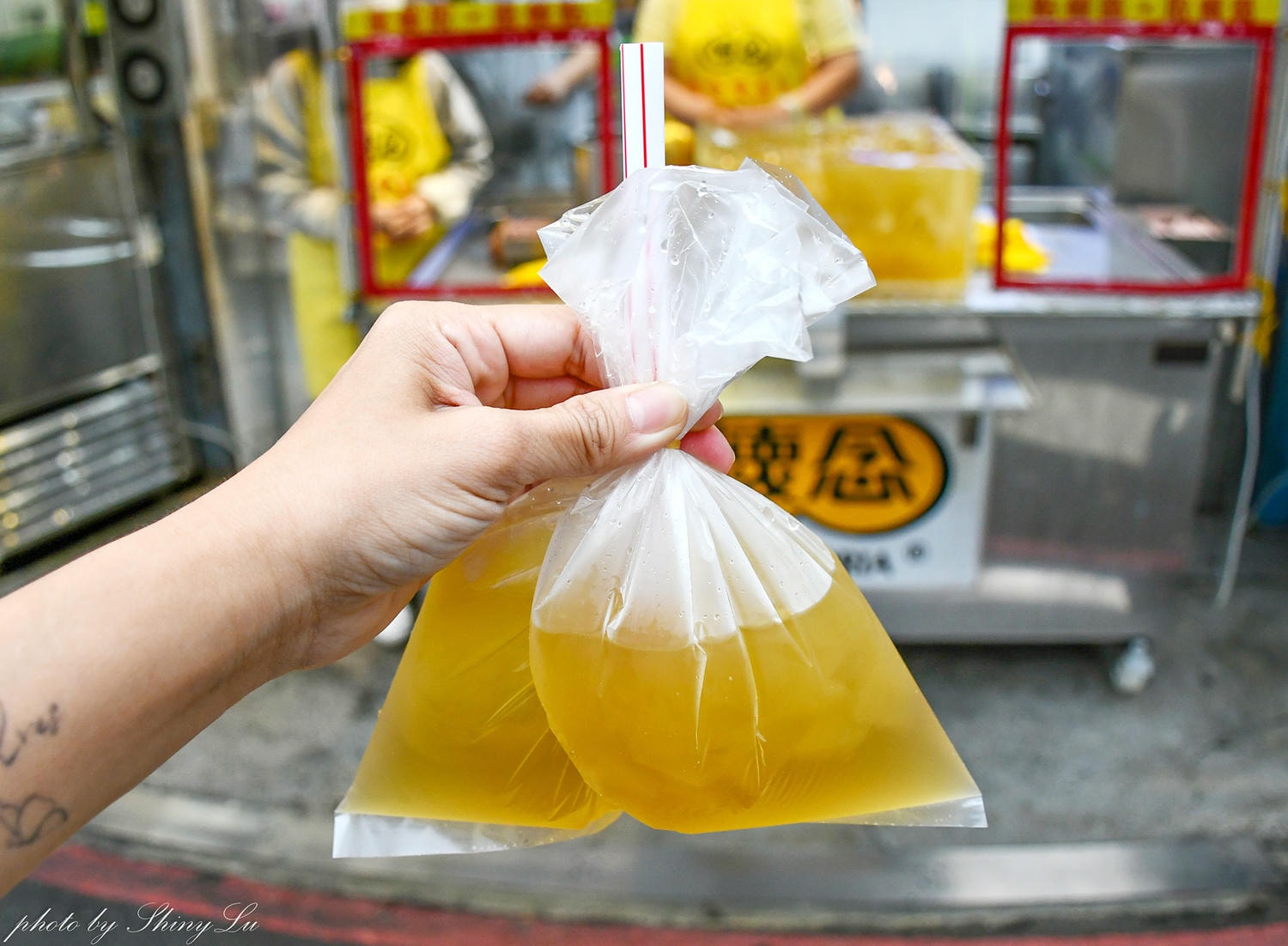懷念愛玉冰│用塑膠袋裝著喝│廣州街夜市傳承三代70年老店