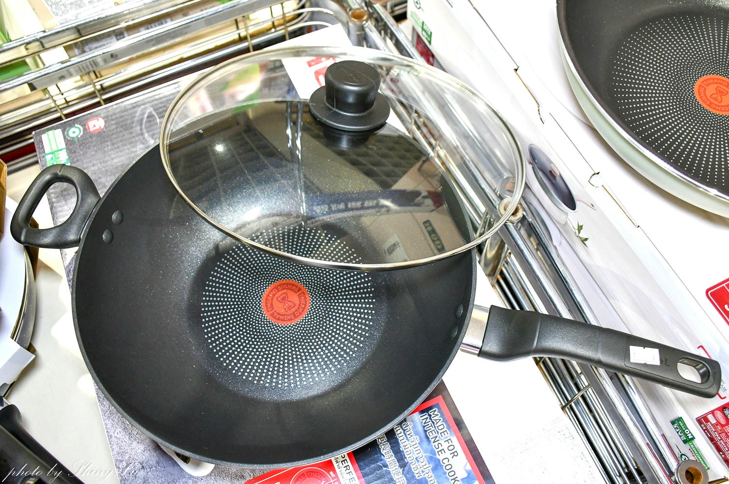 【板橋火車站B1快閃聯合特賣】特福鍋具三折,aiwa/歌林/三洋小家電百元價起,同場還有ME5精品剪具、PLAYBOY寢具、KANGOL/ EVERLAST/OTTO機能服飾特賣 - 第21張圖 【板橋火車站B1快閃聯合特賣】特福鍋具三折,aiwa/歌林/三洋小家電百元價起,同場還有ME5精品剪具、PLAYBOY寢具、KANGOL/ EVERLAST/OTTO機能服飾特賣