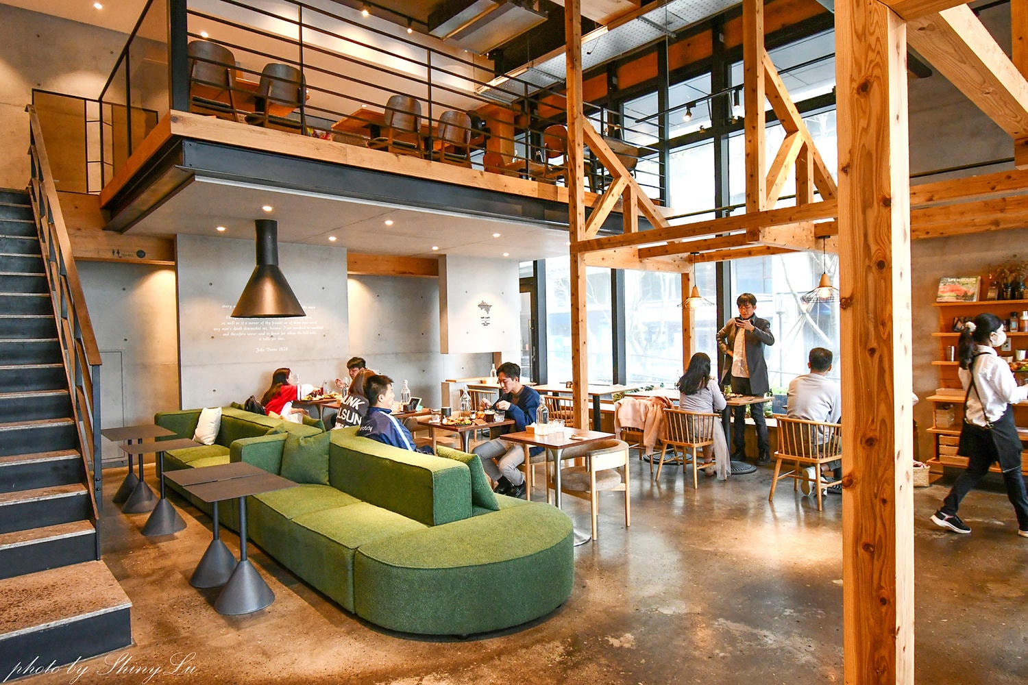 林口質感咖啡廳│浮島森 Söt cafe Förest│推薦青花椒鹹豬肉沙拉 - 第5張圖 林口質感咖啡廳│浮島森 Söt cafe Förest│推薦青花椒鹹豬肉沙拉