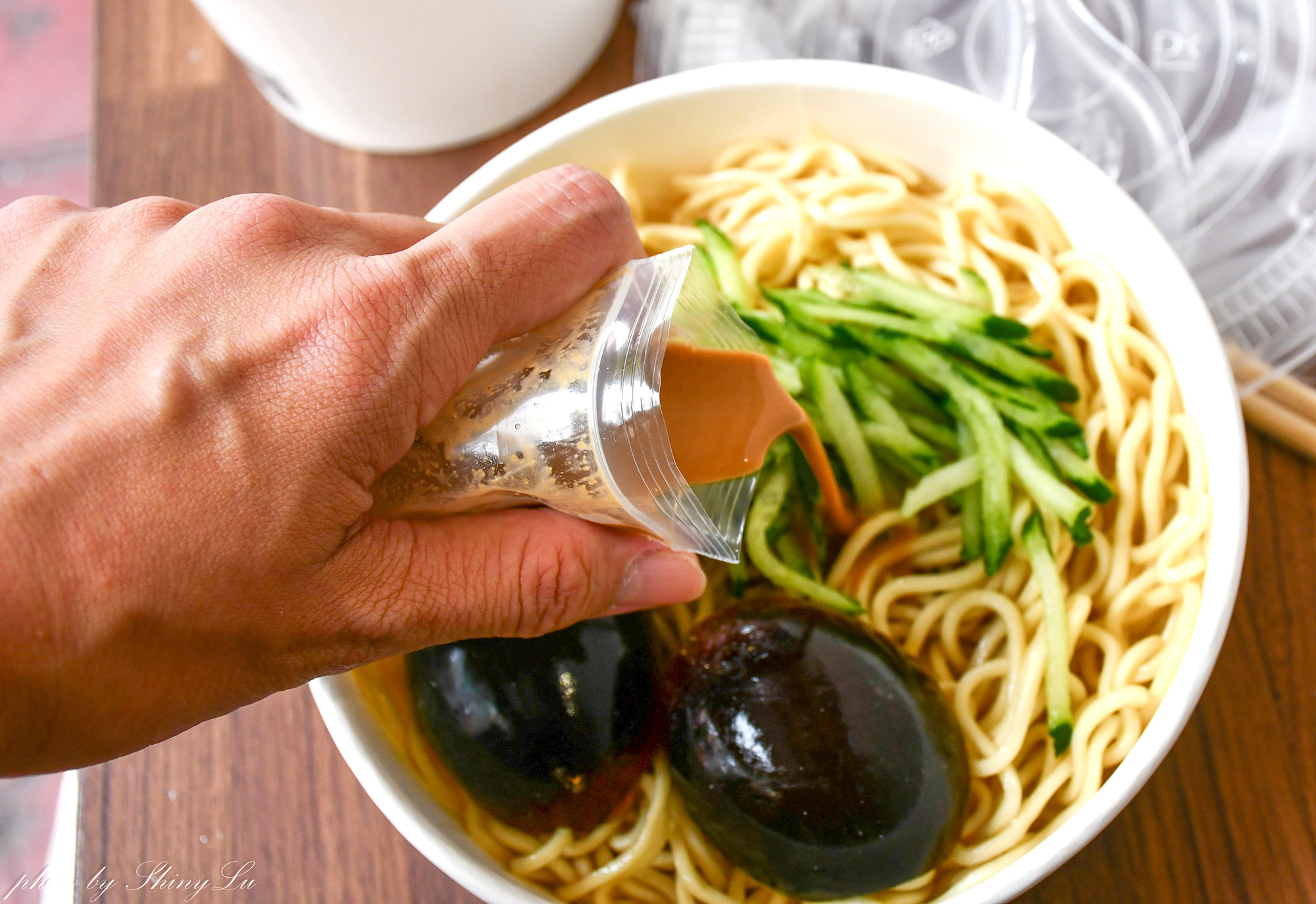林口長庚涼麵│香香涼麵│皮蛋+麻醬組合太驚艷 - 第6張圖 林口長庚涼麵│香香涼麵│皮蛋+麻醬組合太驚艷