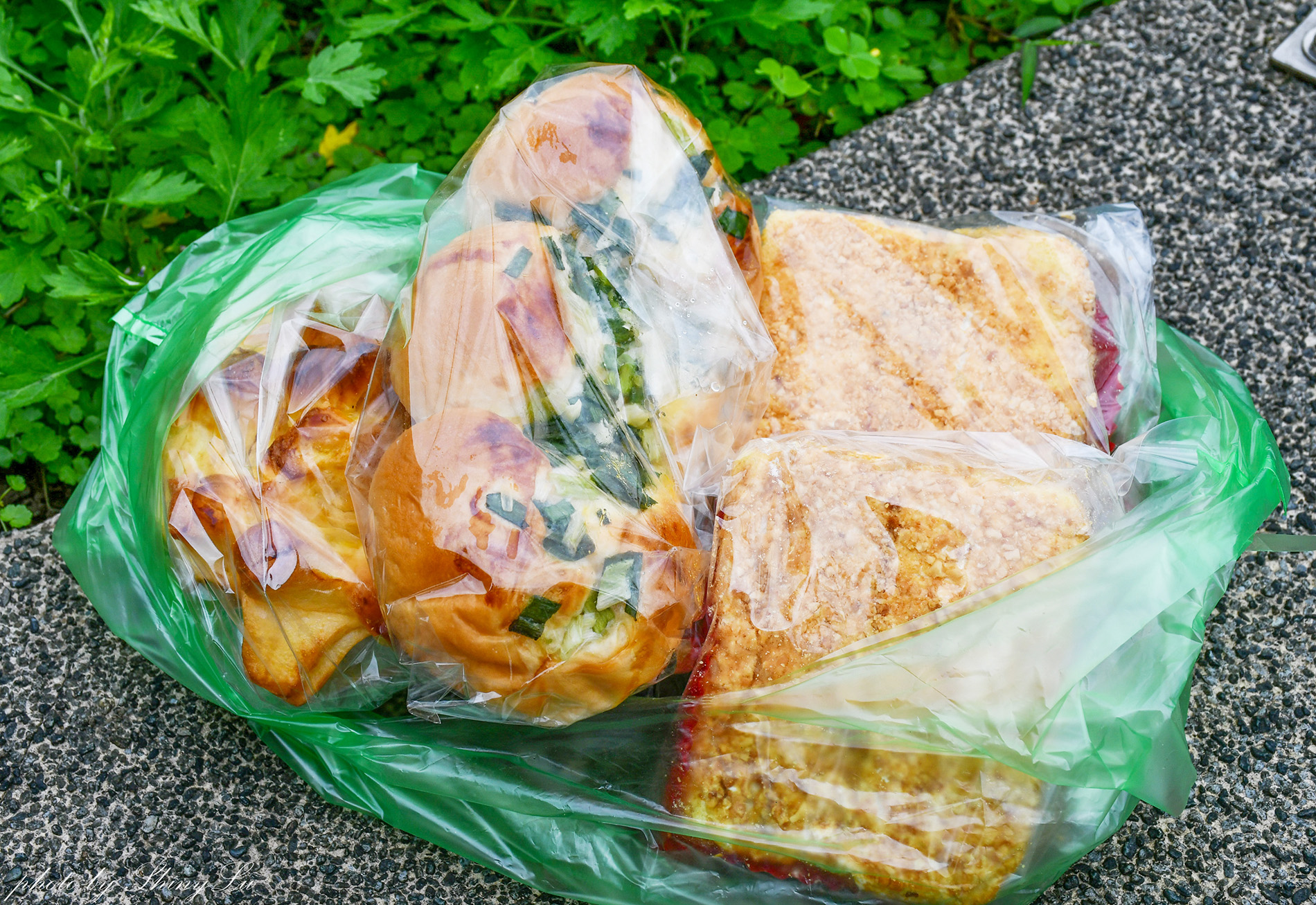 四腳亭美食│京香麵包店│除了花生蛋糕,蔥花麵包也是必吃 - 第7張圖 四腳亭美食│京香麵包店│除了花生蛋糕,蔥花麵包也是必吃