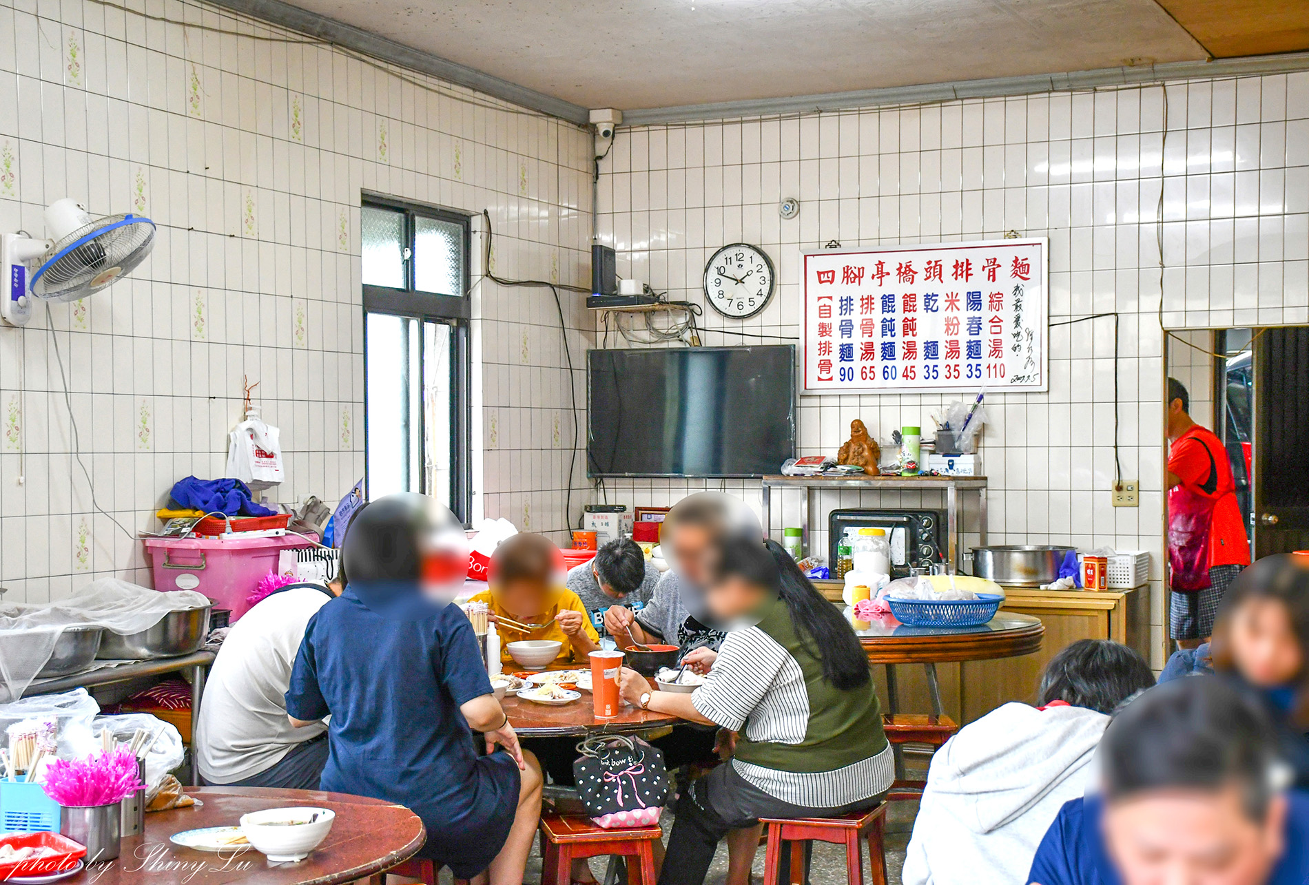 可免費加湯│橋頭排骨麵│早上5點半營業的瑞芳四腳亭小吃推薦 - 第4張圖 可免費加湯│橋頭排骨麵│早上5點半營業的瑞芳四腳亭小吃推薦
