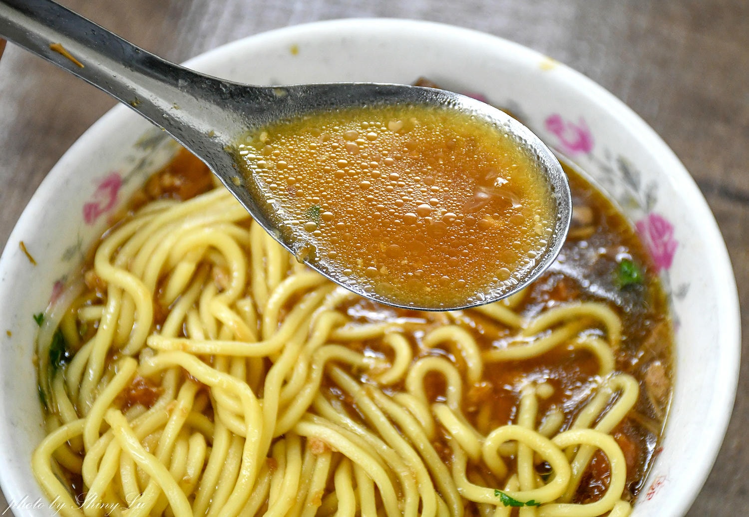 萬華廣州街夜市美食｜豐原清水排骨麵｜1960年傳承三代
