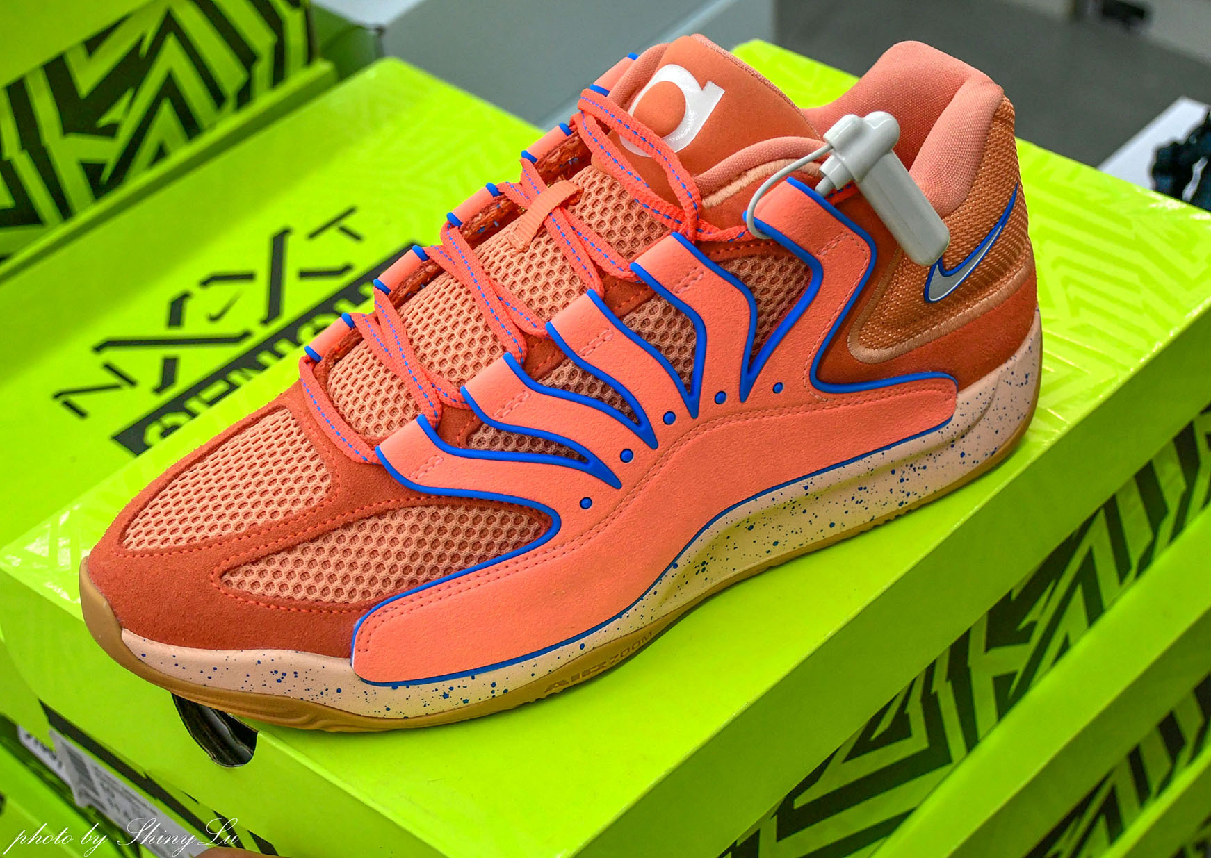 NIKE鞋款特賣來了！中和環球對面限定優惠990元，最低三折起，款式超新！Dunk、Air Jordan都買得到