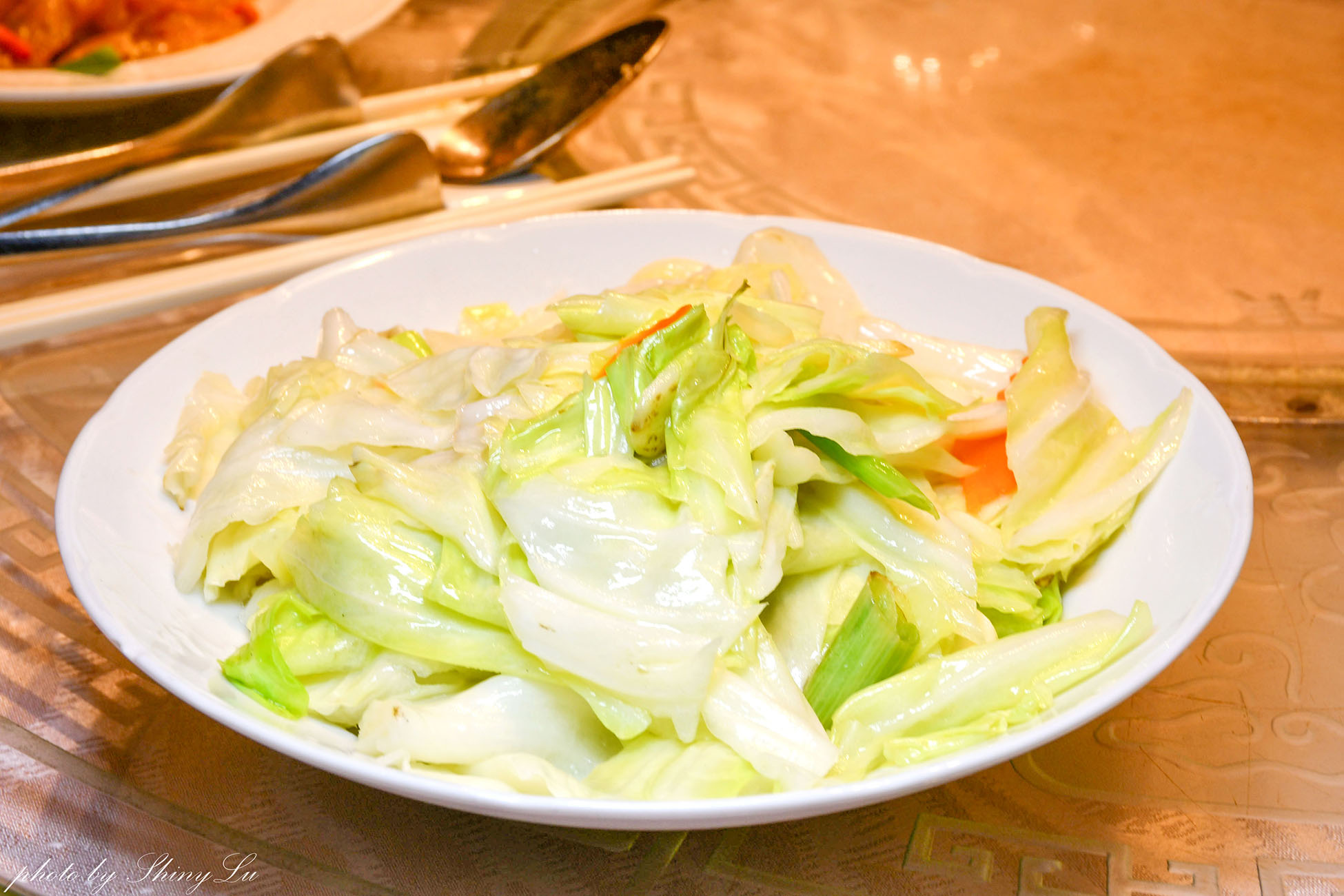 台北凱撒大飯店【王朝餐廳】四人合菜才二千出頭，好吃又精緻