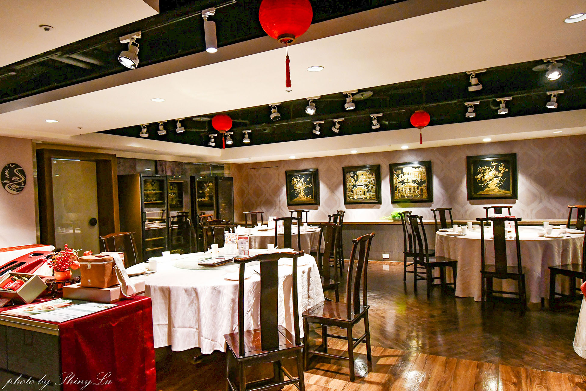 台北凱撒大飯店【王朝餐廳】四人合菜才二千出頭，好吃又精緻
