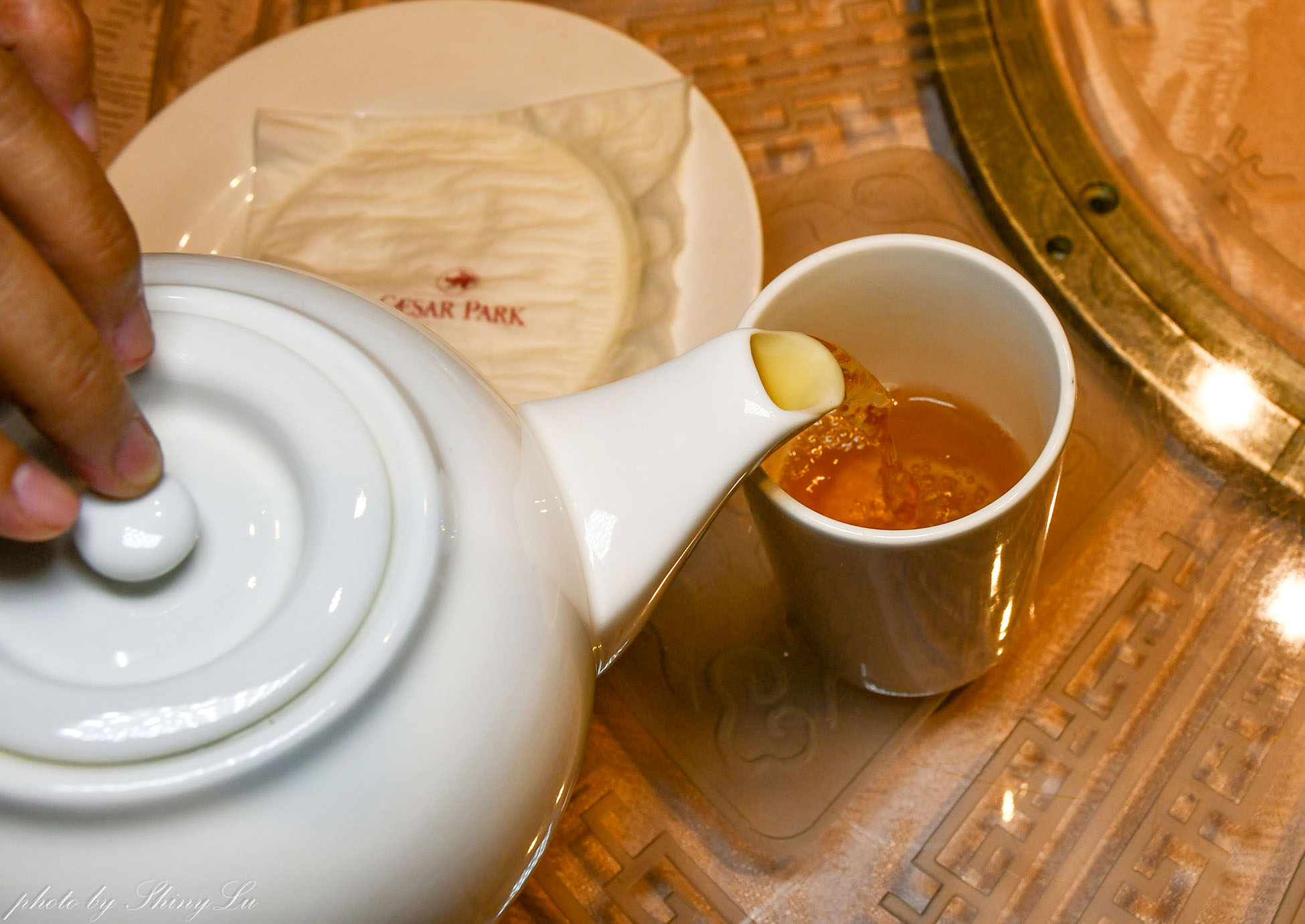 台北凱撒大飯店【王朝餐廳】四人合菜才二千出頭，好吃又精緻