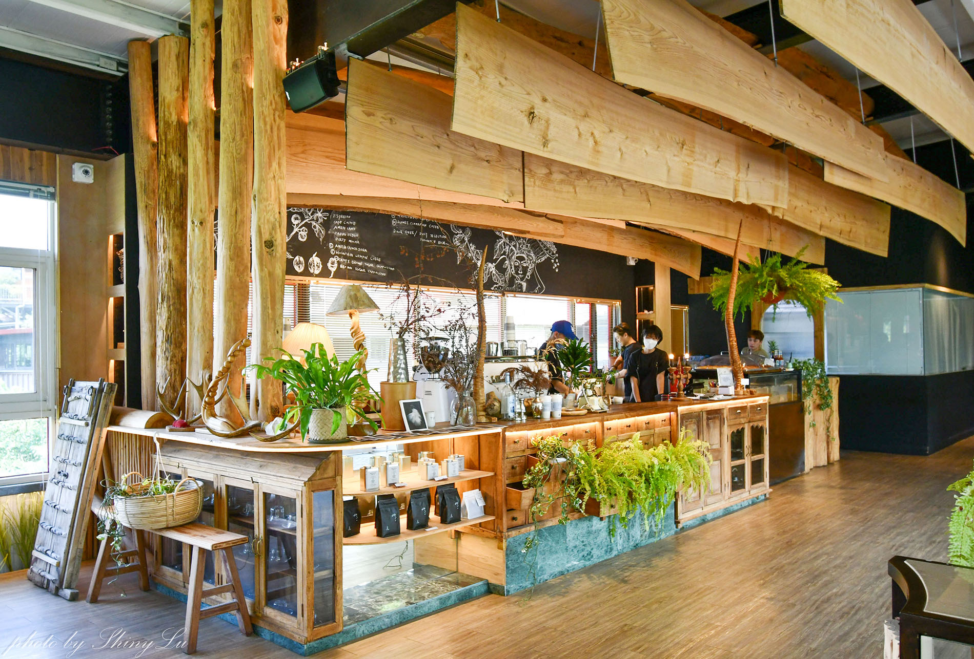 Mountain Bica Cafe，南投清境最美的不限時咖啡廳，必點老奶奶島嶼黑菜餃
