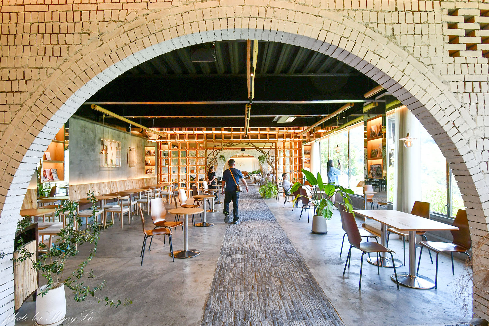 Mountain Bica Cafe，南投清境最美的不限時咖啡廳，必點老奶奶島嶼黑菜餃