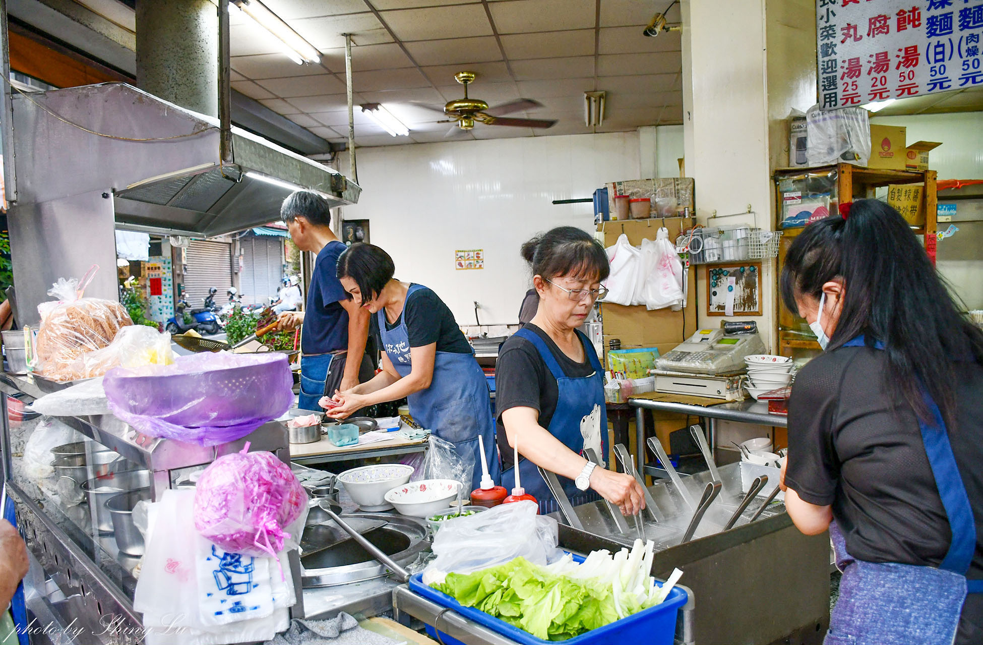 你我他晚點│臭豆腐超巨大│南投埔里40年老店│在地人私藏的銅板美食