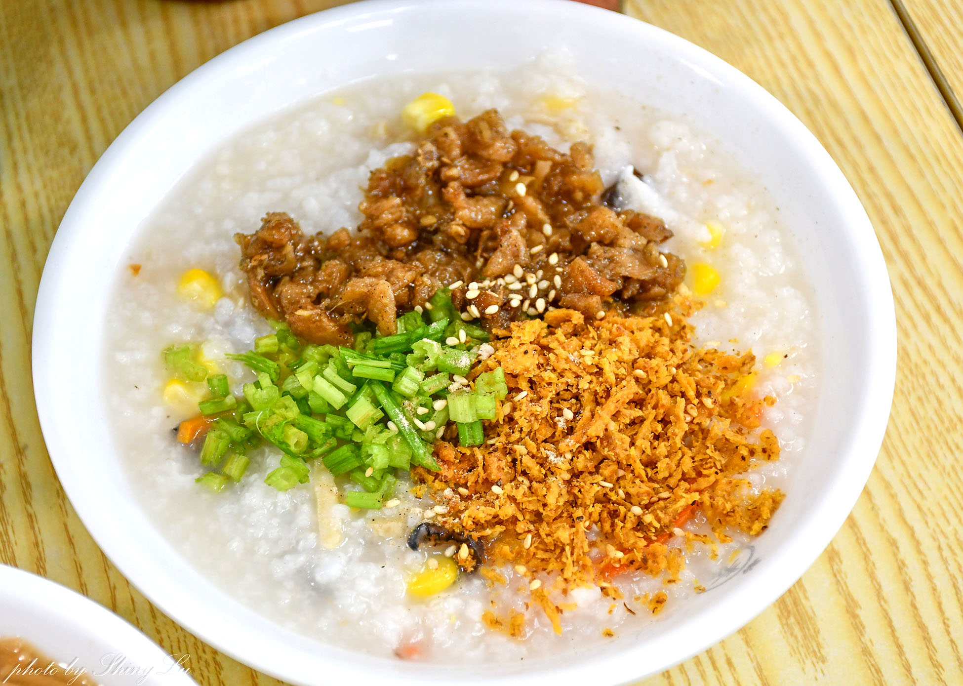 林口龜山素食推薦│豪大碗麵線鹹粥(素)素排骨酥超香 - 第9張圖 林口龜山素食推薦│豪大碗麵線鹹粥(素)素排骨酥超香