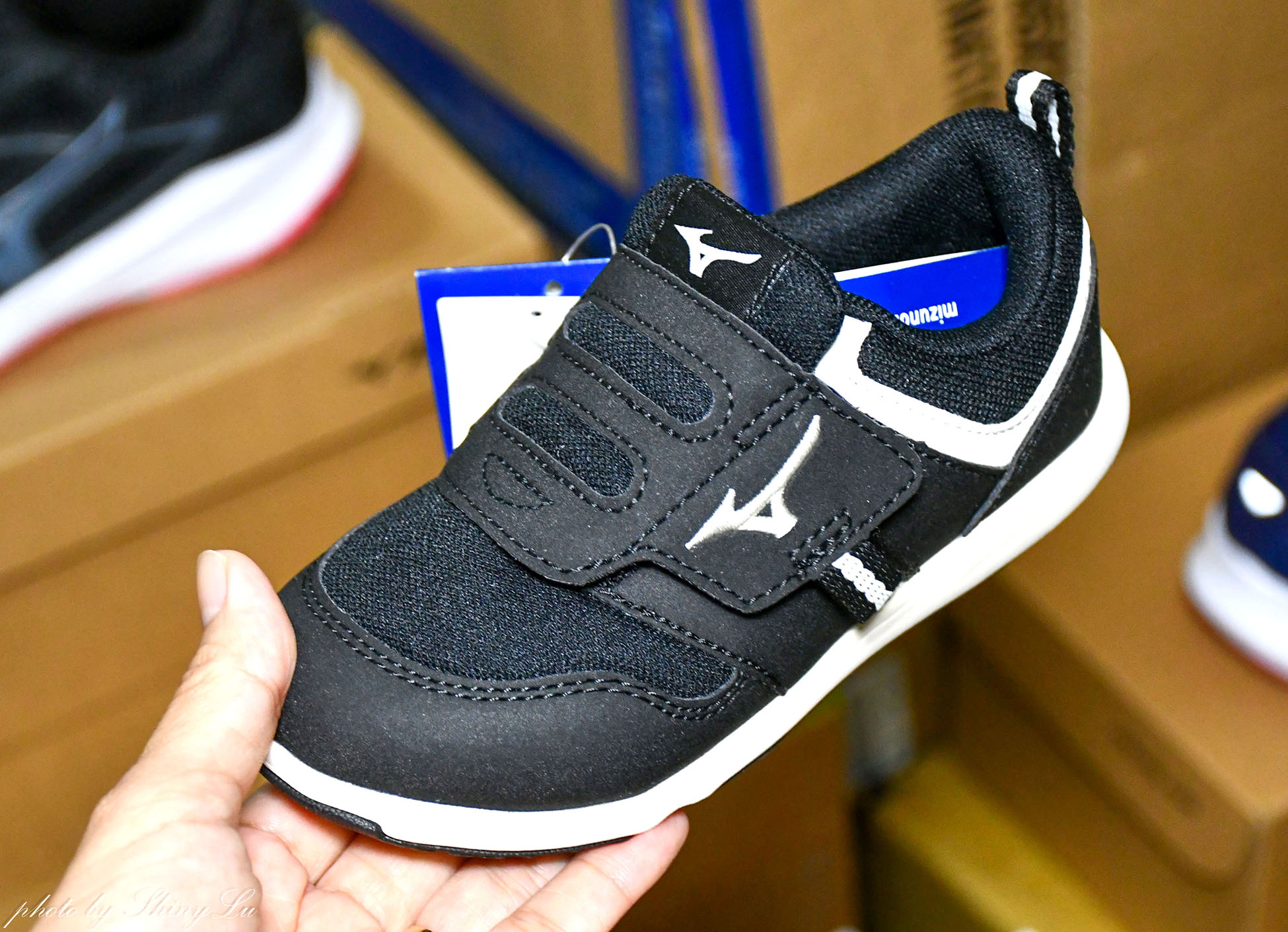 只有十天!桃園人趕快去買! NIKE 鞋款特賣有夠超值,FILA、Mizuno第二雙10元,Adidas板鞋/Nike運動鞋二雙3000,新款二雙九折(王子運動用品特賣) - 第8張圖 只有十天!桃園人趕快去買! NIKE 鞋款特賣有夠超值,FILA、Mizuno第二雙10元,Adidas板鞋/Nike運動鞋二雙3000,新款二雙九折(王子運動用品特賣)