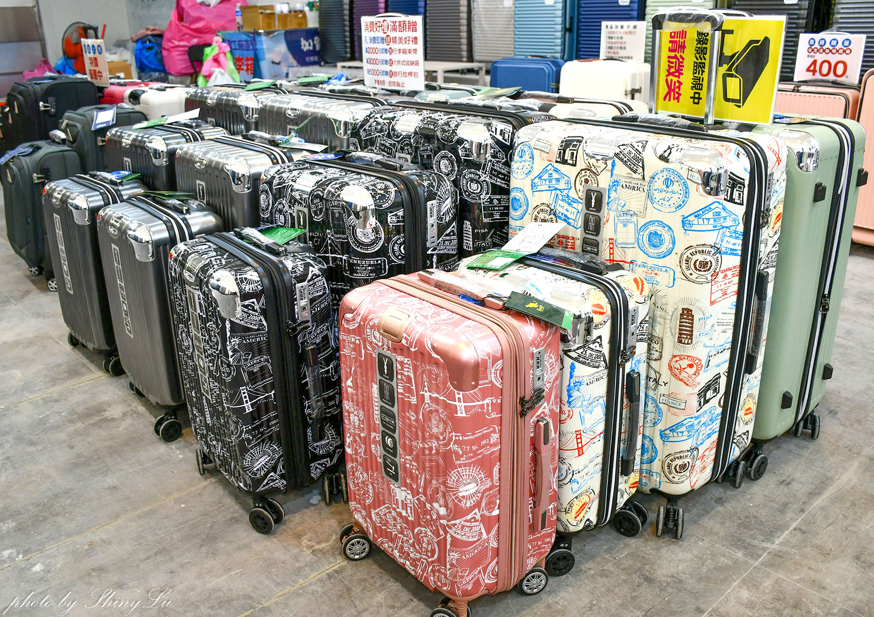 【2026新店行李箱特賣】工廠直營！行李箱/登機箱990元起！一年保固終身為修，消費滿額還送旅行拉桿包（加賀屋行李箱）
