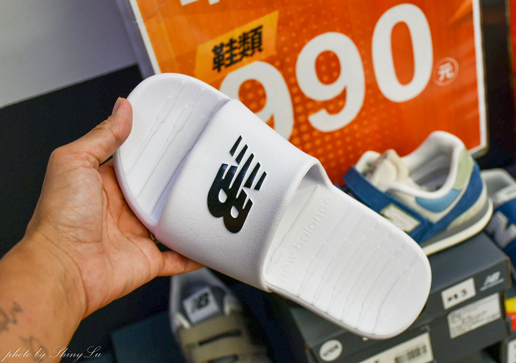 Nike運動鞋特賣🔥FILA加10元多一雙🔥Adidas板鞋/New Balance 327 零碼出清二雙3000（可刷卡） 王子運動用品特賣