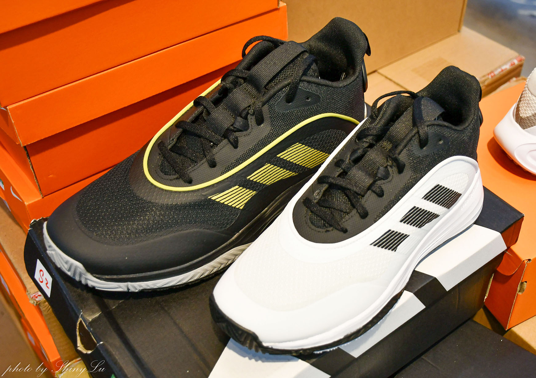 Nike運動鞋特賣🔥FILA加10元多一雙🔥Adidas板鞋/New Balance 327 零碼出清二雙3000（可刷卡） 王子運動用品特賣