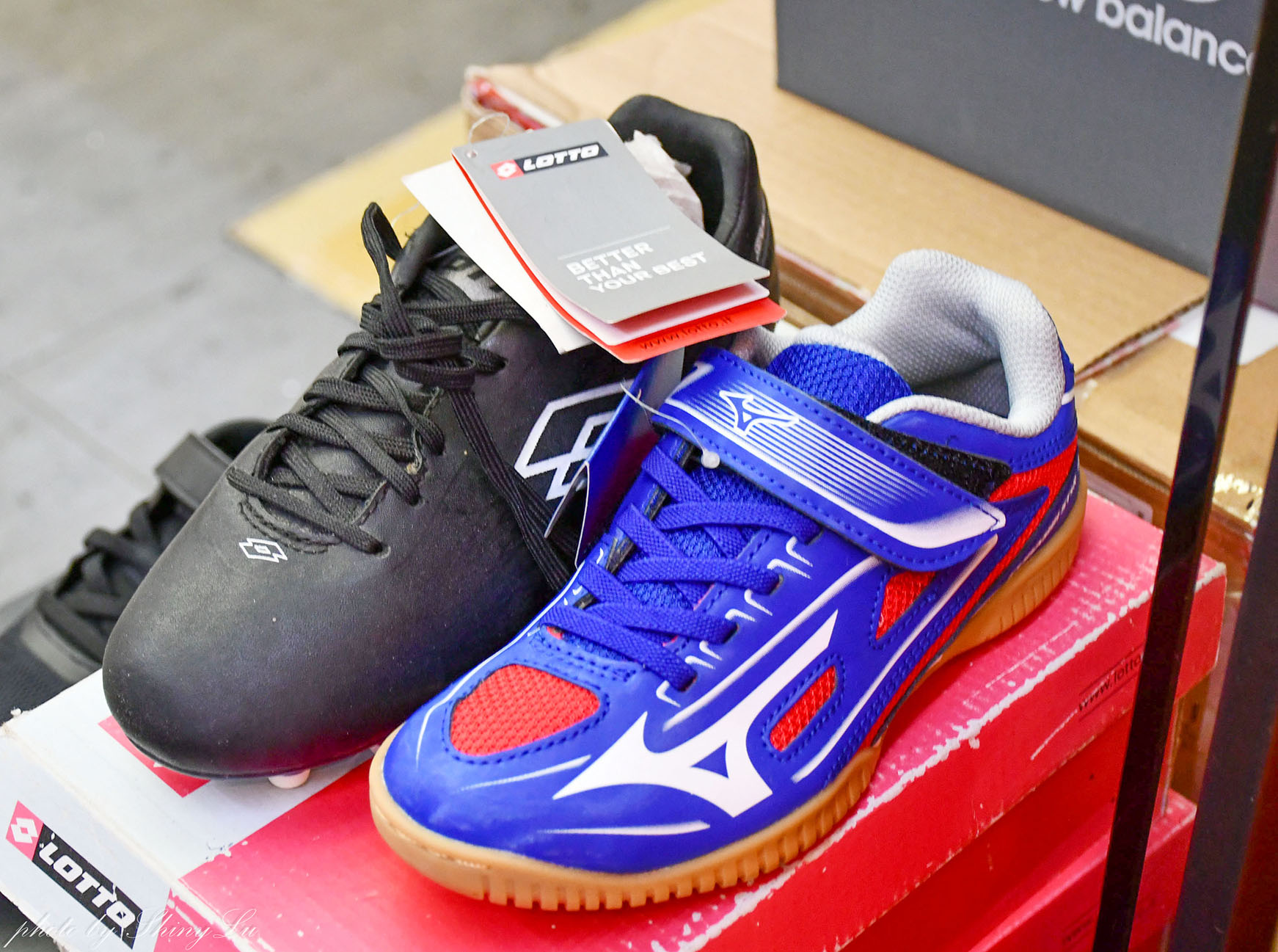 Nike運動鞋特賣🔥FILA加10元多一雙🔥Adidas板鞋/New Balance 327 零碼出清二雙3000（可刷卡） 王子運動用品特賣